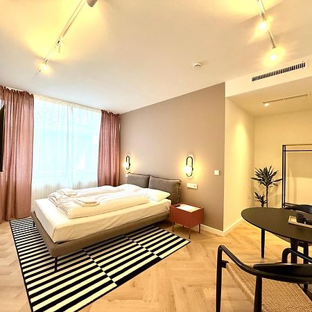 Stayzz By Homyzz - Modern Studios Alsterdorf -Winterhude- Stadtpark Hamburg Ngoại thất bức ảnh