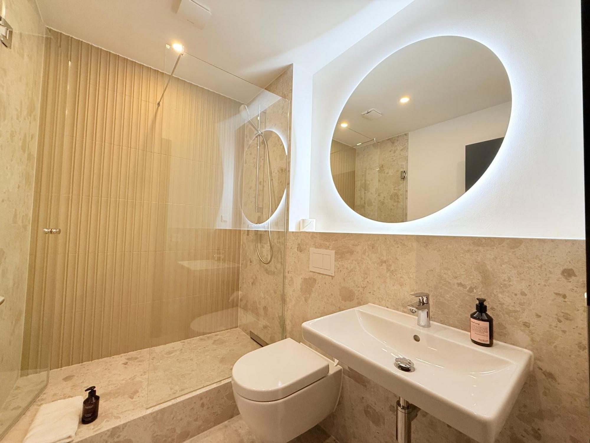 Stayzz By Homyzz - Modern Studios Alsterdorf -Winterhude- Stadtpark Hamburg Ngoại thất bức ảnh