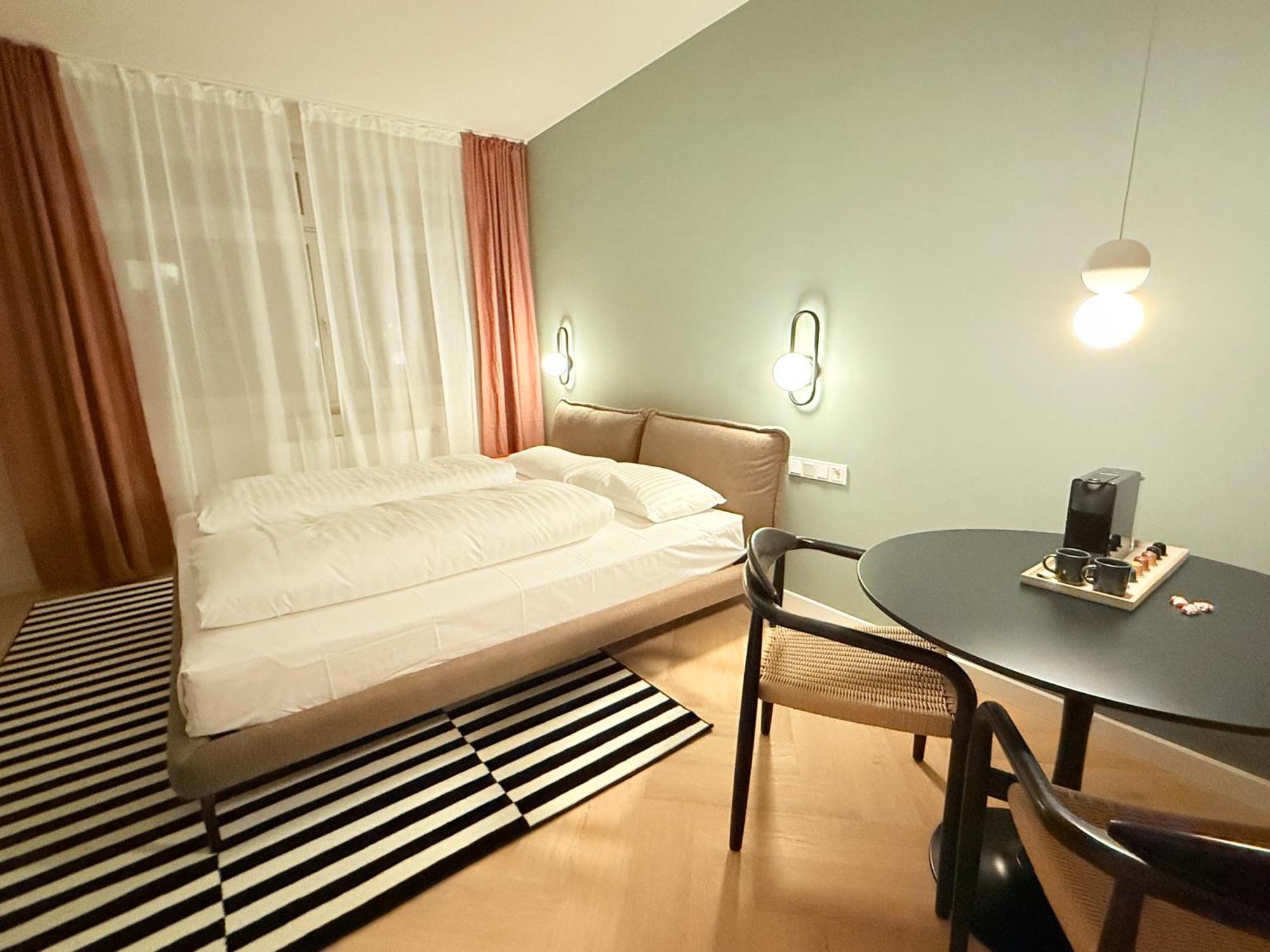 Stayzz By Homyzz - Modern Studios Alsterdorf -Winterhude- Stadtpark Hamburg Ngoại thất bức ảnh