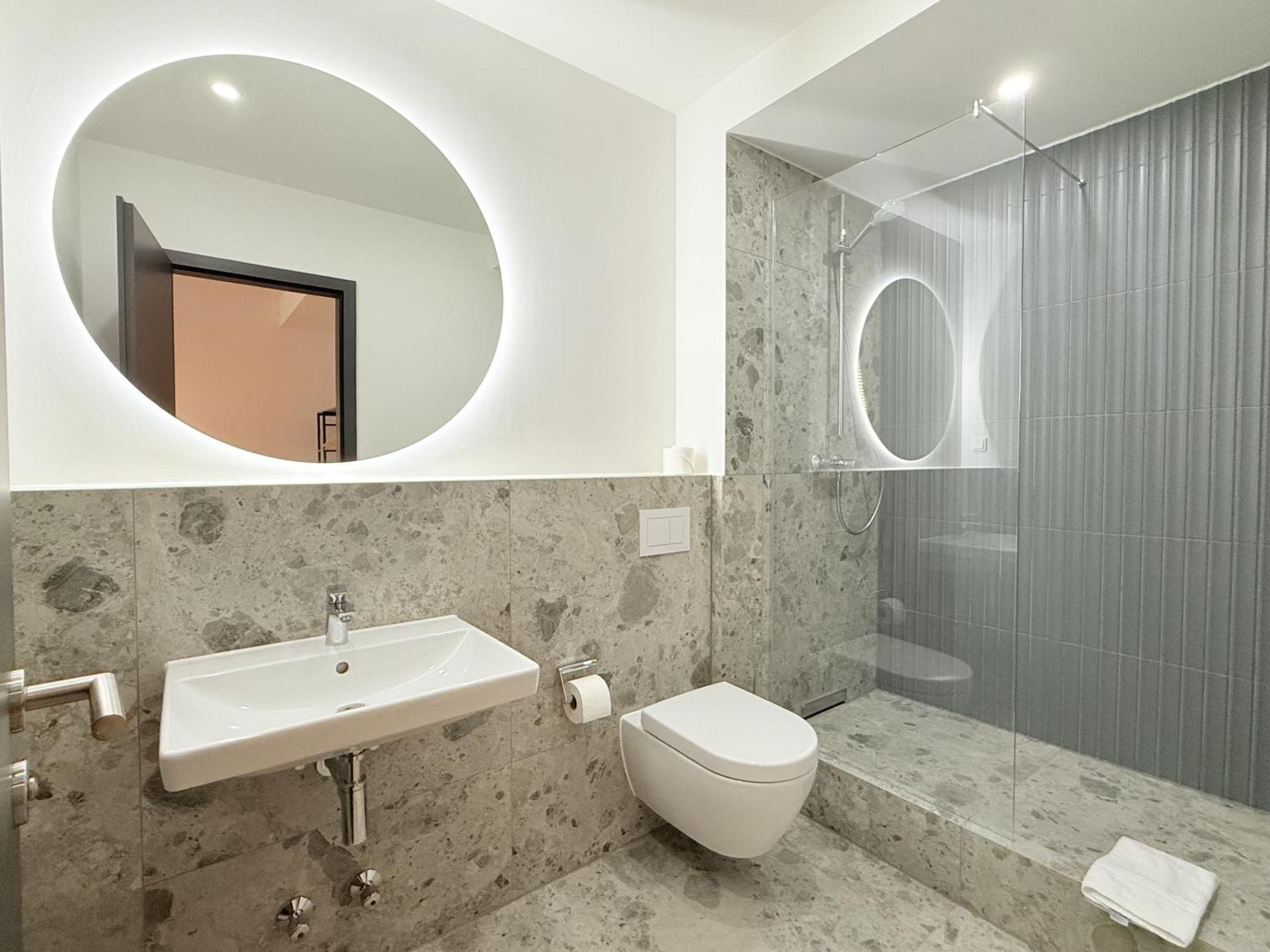 Stayzz By Homyzz - Modern Studios Alsterdorf -Winterhude- Stadtpark Hamburg Ngoại thất bức ảnh