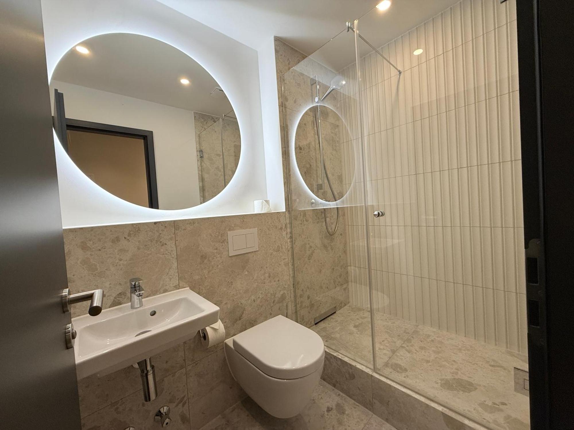 Stayzz By Homyzz - Modern Studios Alsterdorf -Winterhude- Stadtpark Hamburg Ngoại thất bức ảnh